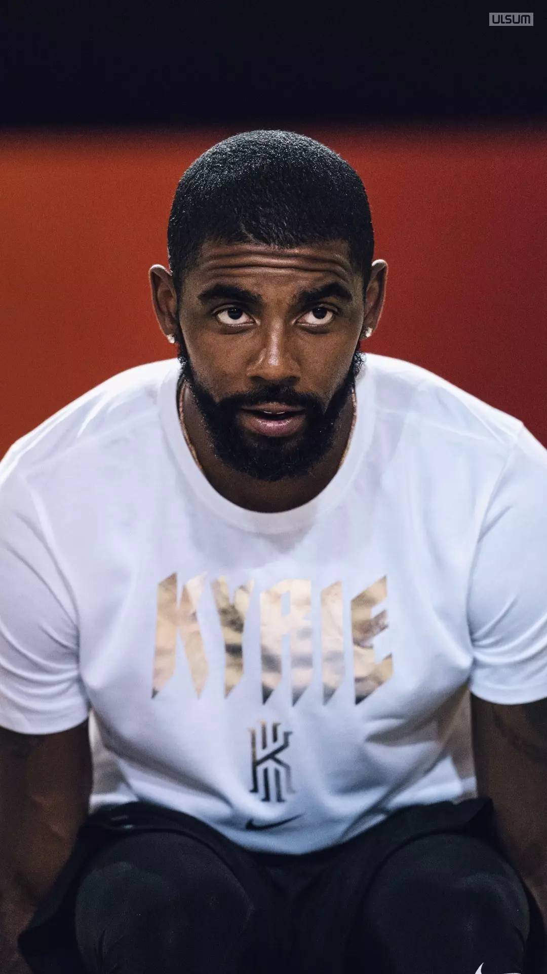 正与亚利桑 正与亚利桑