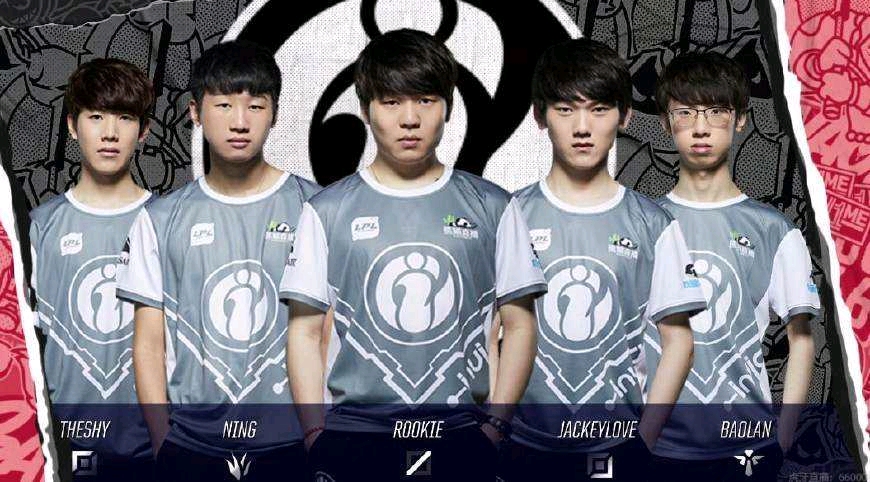 在首发与替 在首发与替