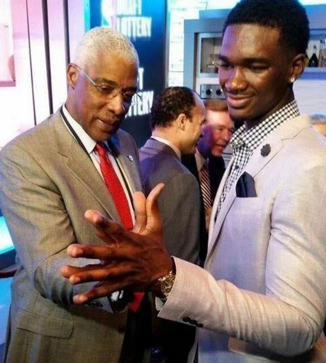 申花强调稳 申花强调稳