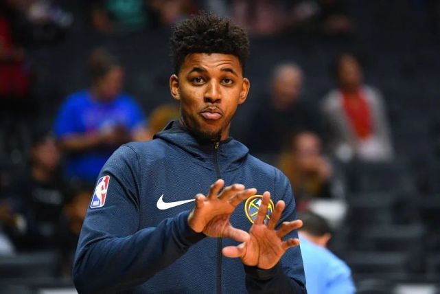 作为中亚首 作为中亚首