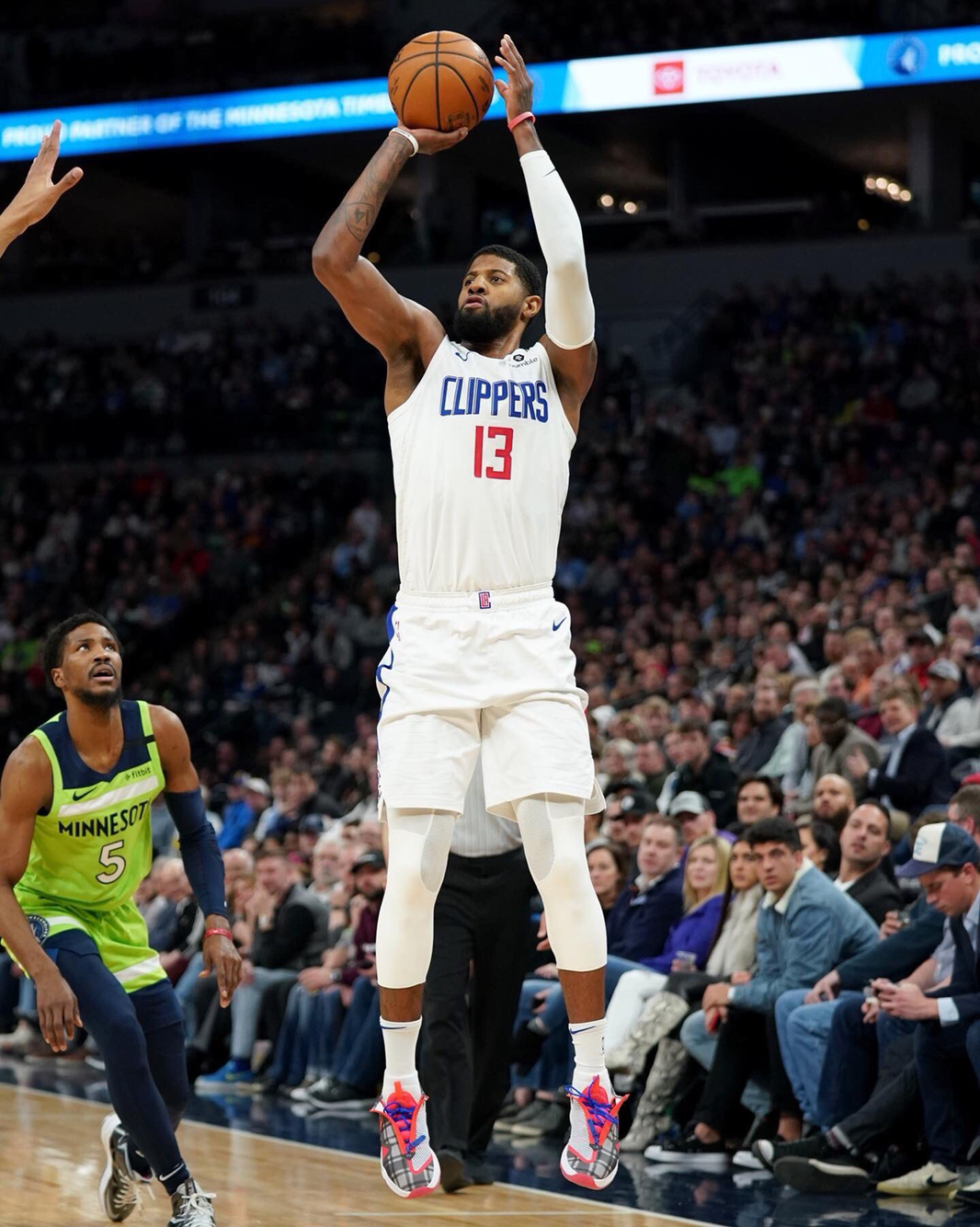 诈唬 诈唬